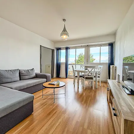 Appartement Escapade Rochelaise A 10min De La Mer Avec Parking