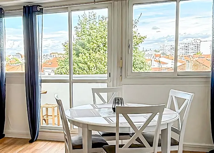 Apartmán Escapade Rochelaise A 10min De La Mer Avec Parking *