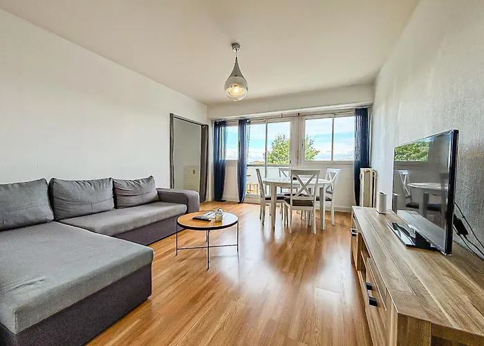 Apartmán Escapade Rochelaise A 10min De La Mer Avec Parking